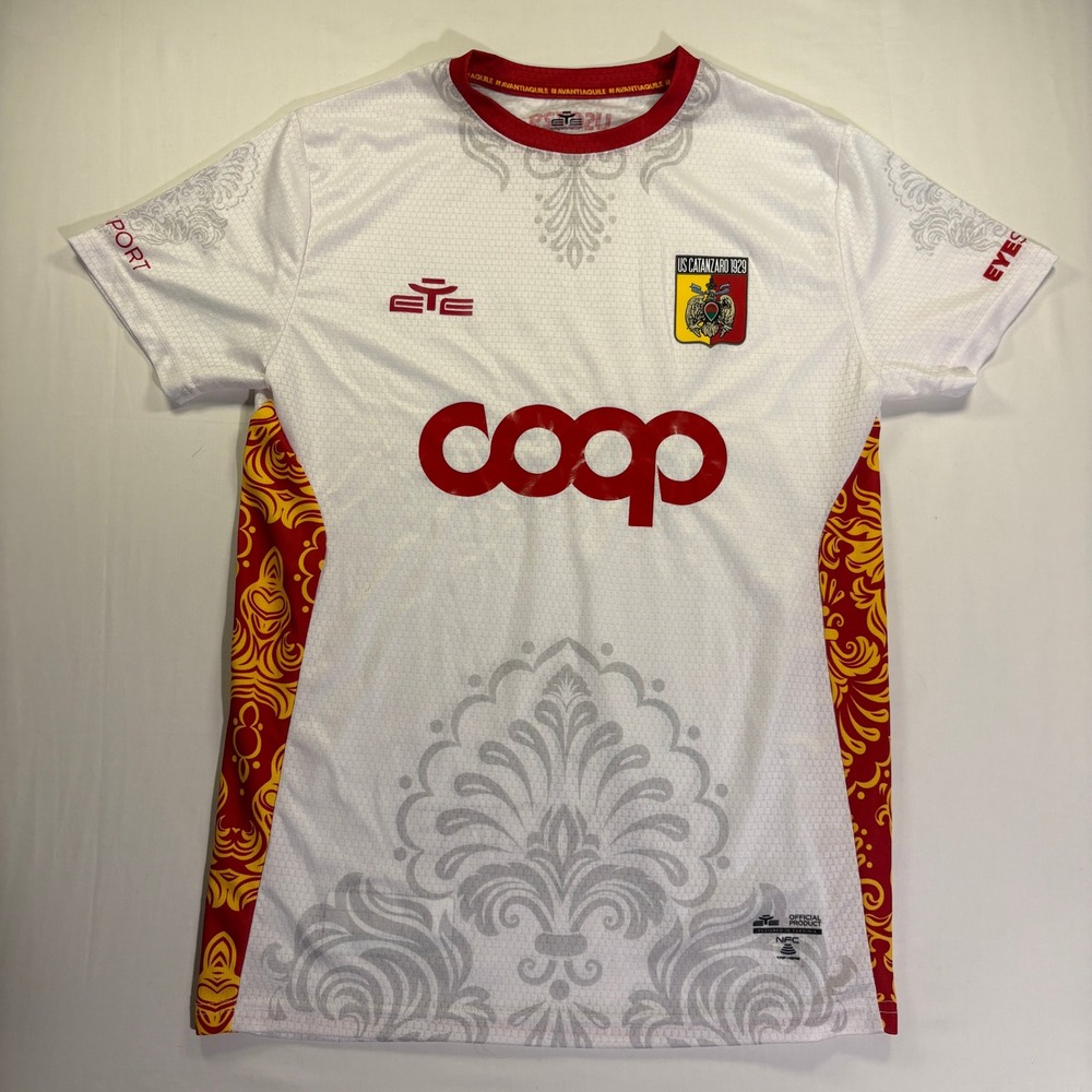 US Catanzaro 1929 Soccer Jersey White Red Yellow Mens Small NFC Tag
